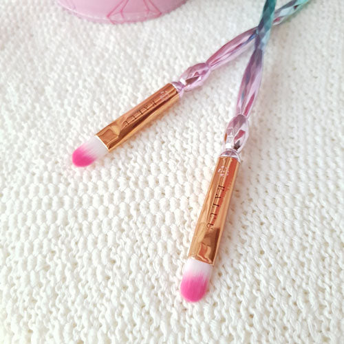 Bubble Gump Brush - small flat eye brush