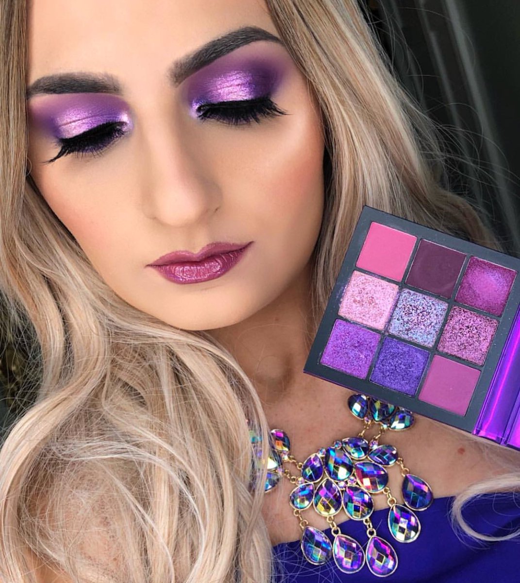 Obsessions Amethyst Eyeshadow Palette